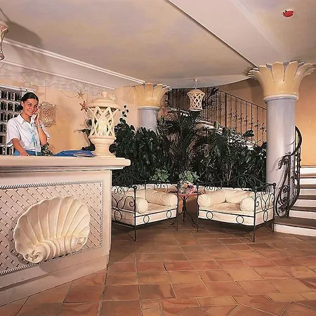 Gruppo R - Country Paradise Hotel 3*